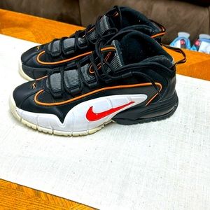 Nike Air Max Penny Hardaway 1s